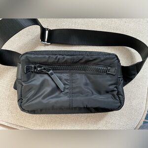 Topshop Belt Bag in Black